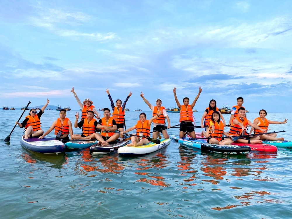 Biển Nhật Lệ có dịch vụ cho thuê kayak, sup 